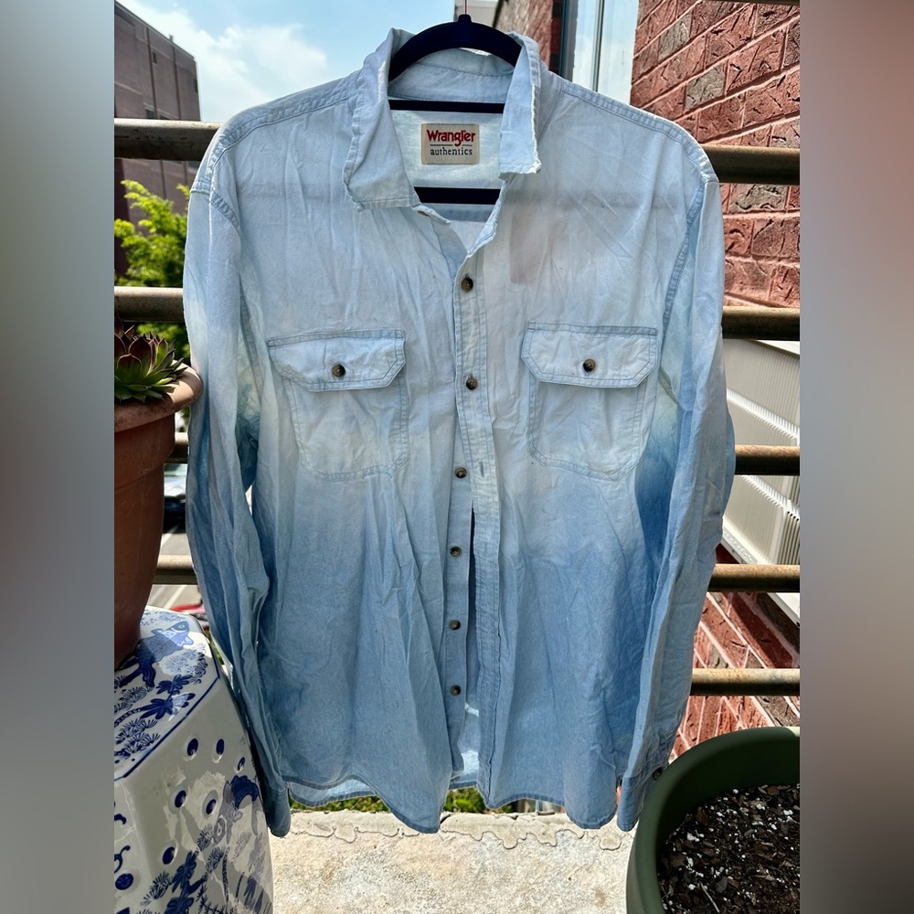 Upcycled hand crafted Dolly Parton dip dyed Wrangler chambray shirt - Picture 3 of 4